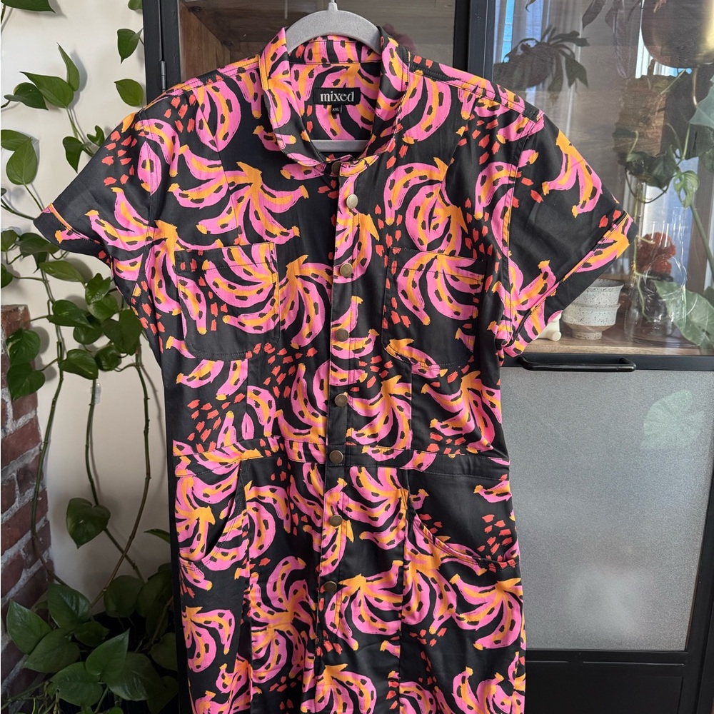 MIXED BY NASRIN
Pink 'Nana Jumpsuit